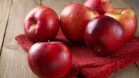 Jabłka czerwone Red Price/ Jonagored Świeże 1 kg
