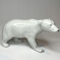 Figurka porcelanowa niedźwiedź polarny sygnowana Niemcy kolekcjonerska