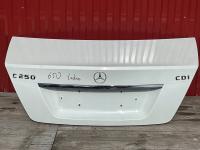 MERCEDES W204 LIFT SEDAN KLAPA 650 ORYGINAŁ W KOLOR