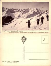 Zakopane Tatry w zimie Kasprowy Wierch narciarze widok na Czerwone Wierchy