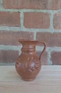 Gliniany Brązowy Wazonik