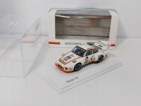 Tarmac 1:64 Porsche 935/77 #51 Vaillant Bob Wollek DRM Zolder 1977