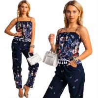 Классический элегантный женский комбинезон с красивым рисунком