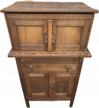 szafka dębowa z nadstawką I poł. XX w
