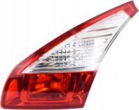 Lampa tylna prawa Renault Megane III 3 HB dedykowana z żarówkami