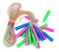 SKAKANKA PLASTIKOWA Z PLASTIKOWYMI RĄCZKAMI KOLOROWA 2M 1 SZTUKA