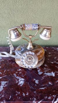 Stary telefon marmur
