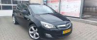 Opel Astra Opel Astra 1.6 Turbo Cosmo