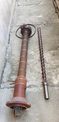 ЦИЛИНДРИЧЕСКИЙ ШНЕК ДЛЯ БУТЫЛОЧНОЙ МАШИНЫ