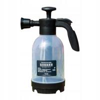 Car wash. Manual sprayer