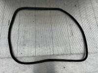 Уплотнитель двери левый передний AUDI A6 C6 седан