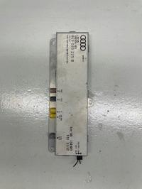 Усилитель Audi OE 8E9035225B