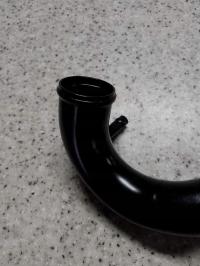 054 103 227 A Rura odpowietrzająca skrzynie korbową AUDI OE 80 90 100