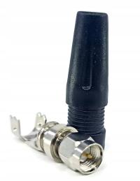 Разъем SMA, прикрученный к кабелю с крышкой