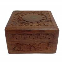 Bomboniera szkatułka puzdro drewno egzotyczne rzeżba rękodzieło indyjskie