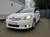 Toyota Verso 1.8 Benzyna 147KM Klima Tempomat Nawi