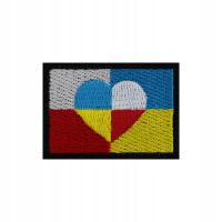 Нашивка флаг с липучкой сердце с Украиной
