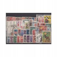 Pakiet Czechosłowacja 50 znaczków kasowane na czarnej karcie transportowej