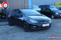 Opel Astra 1.4 140ps, Niski przebieg, Bogate w...