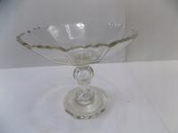 СТАРАЯ СТЕКЛЯННАЯ ВИТРИНА BIEDERMAJER