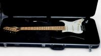 PEAVEY PREDATOR, USA, lata 90-te, stratocaster