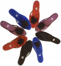 ТАПОЧКИ ТАПОЧКИ С ПОМПОНОМ НА ТАНКЕТКЕ