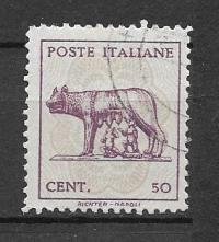 Włochy S368 fauna wilczyca