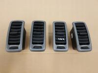 Kratka kratki nawiewu nadmuchu wlot wlotu powietrza Trafic 2 II ORYGINALNE