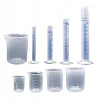 Set of plastic cylinders and 10 ml beakers 25
