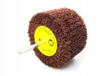 ŚCIERNICA Z WŁÓKNINY NA TRZPIENIU 80x50x6 MEDIUM