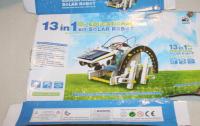 SOLARNY ROBOT ZESTAW 13W1CHINA