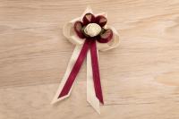 Kotylion dla gościa PRZYPINKA ECRU + BORDO DUŻY