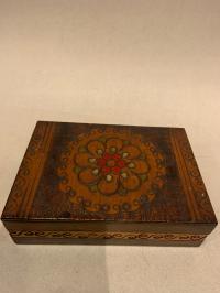 ДЕРЕВЯННАЯ ДЕКОРИРОВАННАЯ КОРОБКА PRL