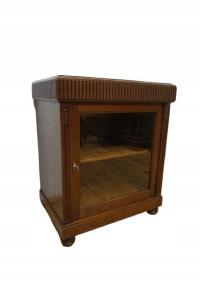 ZGRABNA SZAFKA Z PRZESZKLENIEM BAREK