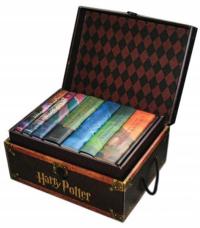 Harry Potter Hardcover Boxed Set: Books 1-7 (Trunk) Scholastic