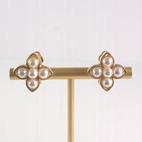 Klipsy do Uszu Lolita Akcesoria Klips do UCHA PERŁA KWIATY KWIATKI LILIJKI