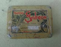 PASTILLES SALMON CIEKAWE METALOWE SECESYJNE Z LAT 1890-1910-ZOBACZ