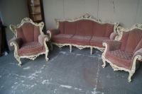 BIELONY, MOCNO ZDOBIONY KPL. KANAPA 3 OSB. + 2 FOTELE - LUDWIKOWSKI