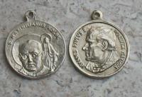 медальон святого Максимилиана Марии Кольбе