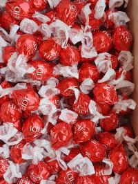 HEIDI Orzechowe CUKIERKI PRALINY CZEKOLADOWE HEIDI Orzechowe 800g