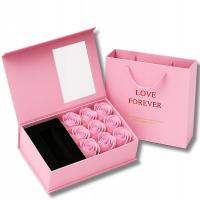 Kwiaty mydlane róże w pudełku 12 flower box z różami MIEJSCE Prezent NIEJ