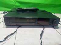 Видеомагнитофон SONY SLV-415 с оригинальным пультом дистанционного управления
