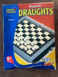 Магнитные шашки Draughts