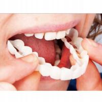 Silikonowe górne/ uczne zęby licówki