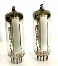 Электронная трубка em84 RFT волшебный глаз.