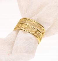 Ażurowy złoty serwetnik z eleganckim wzorem, 5x3 cm