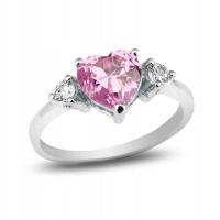 Серебряное кольцо в форме сердца с розовым Цирконом