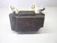 SKRZYNKA BEZPIECZNIKOW MERCEDES C W205 2059981301