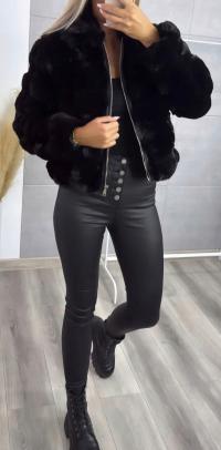 Kurtka futerko z kołnierzykiem czarne zamek S