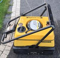 SZOROWARKA KOMPAKTOWA KARCHER BR 400